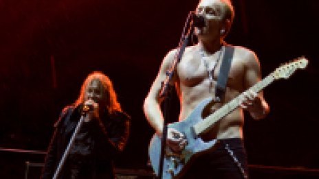 Def Leppard отново в България?