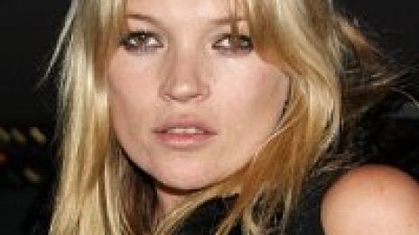 Kate Moss с главна роля в оргия