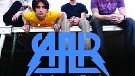 All-American Rejects тероризират съседите си!