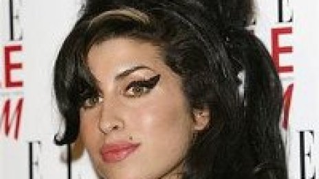 Съпругът на Amy Winehouse поиска развод!