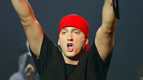 Eminem чупи рекорди с новото си парче