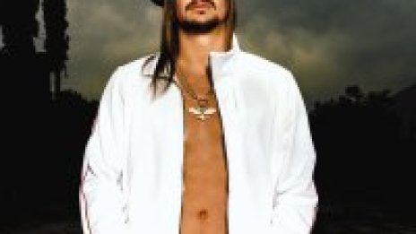 Kid Rock и мацка от Pussycat Dolls подгряват кечисти!