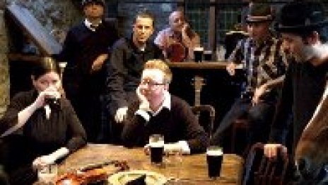 Гледай новото видео на Flogging Molly