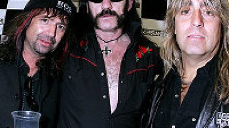 Motorhead стягат голямо турне във Великобритания