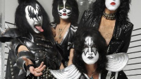 Чакаме новия албум на Kiss в средата на 2011