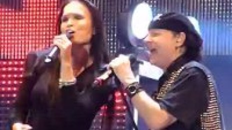 Tarja Turunen пя със Scorpions на фестивала Saimaa Open Air (видео)