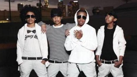 Mindless Behavior нa турне из Европа с Nicole Scherzinger