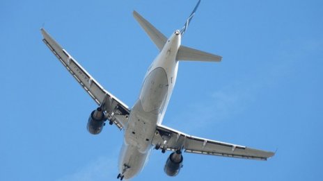 България Ер с четири нови самолета Embraer-190