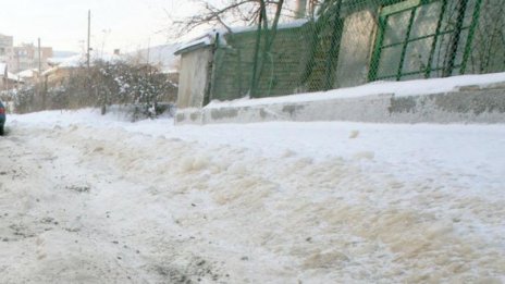 Пиян почина от студ в двора си в Търговищко 