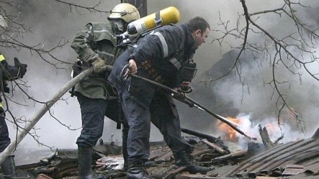 Баба загина при пожар в Червен бряг