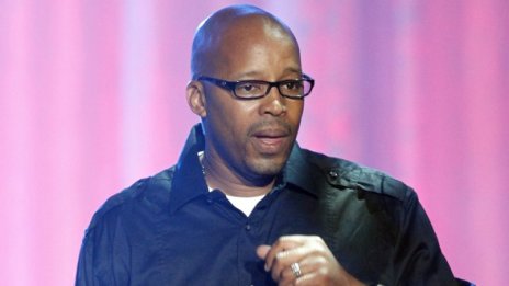 Warren G отдава почит на покойния Nate Dogg с песен