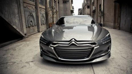 Citroen разкри малко от флагмана DS