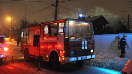 Жена пострада при пожар в Димитровград