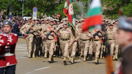 Парадът за 6 май – без военна техника