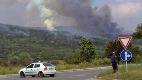 Остава спряно движението в района на "Петолъчката"