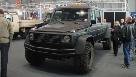 Чудовищен Mercedes G500 Pickup 