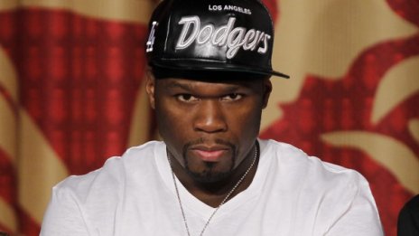 Камион натресе джипа на 50 Cent 