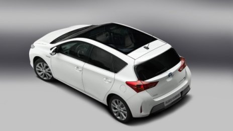 Това е новата Toyota Auris