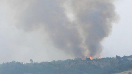 Пожарът под Връшка чука е овладян