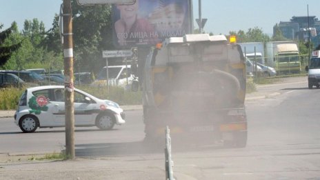 Наднормено запрашване в четири града в България