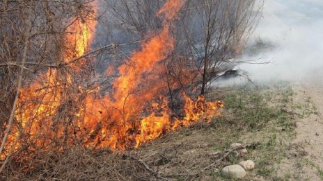 Пожарникар от Попово пострада  при гасене на огън