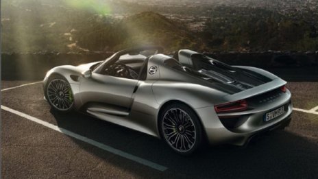 Porsche 918 Spyder: 0-200 км/час за 8 секунди