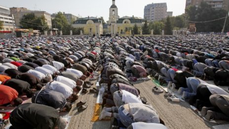 Москва се отказа да строи джамия след бурни протести на местни жители