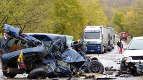 Зверска катастрофа на пътя Русе-Бяла, по чудо няма жертви