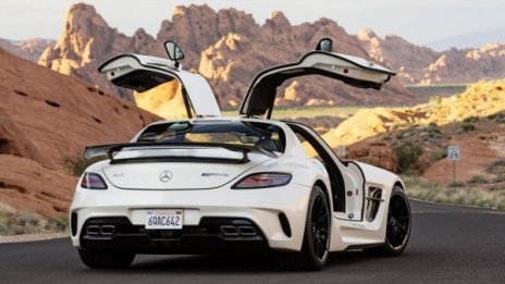 Mercedes показа най-мощния SLS AMG – Black Series