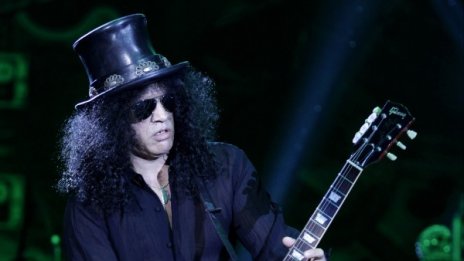 Паметен 4 февруари 2013: Slash в България!