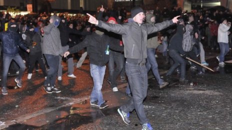 26 души бяха ранени при протести в Любляна