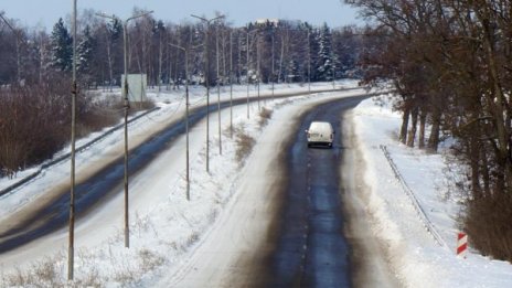 Мъгла пречи на видимостта в голяма част от страната