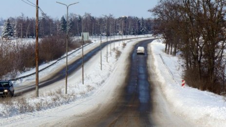 Пътищата са проходими при зимни условия