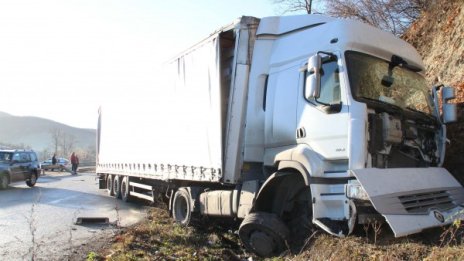  Затруднено е движението през "Хаинбоаз"