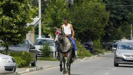 Румънците са все по-бедни, макар че икономиката расте