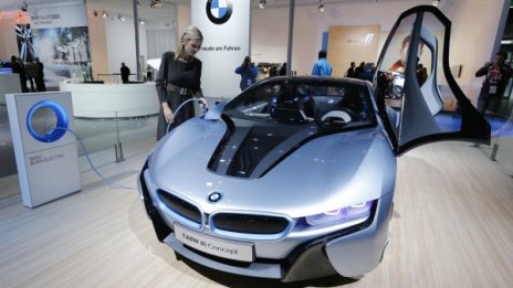 Серийното BMW i8 - официална информация