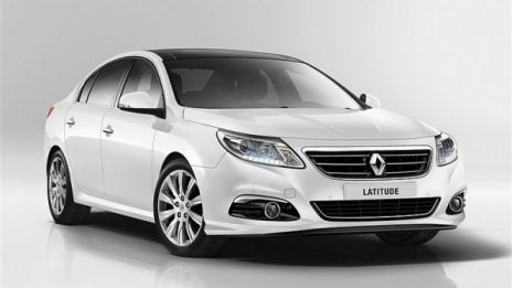 Renault Latitude премина през фейслифт