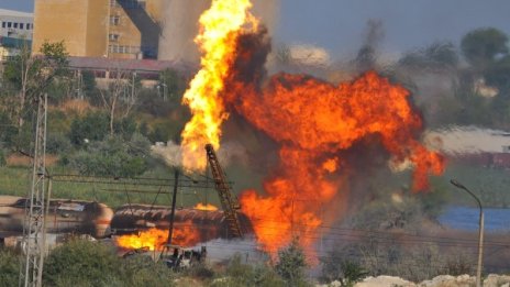 Варненски пожарникари даряват кръв за пострадалите край Езерово