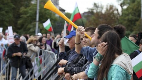 #ДАНСwithme — голямото депутатско посрещане