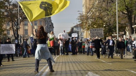 "Свършва ли пубертетът на демокрацията ни"