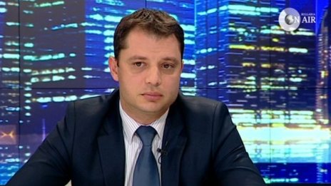 Делян Добрев: Наглостта на управляващите няма край