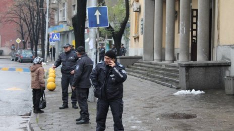 "Бомба" затвори за 24 часа Съдебната палата в Хасково