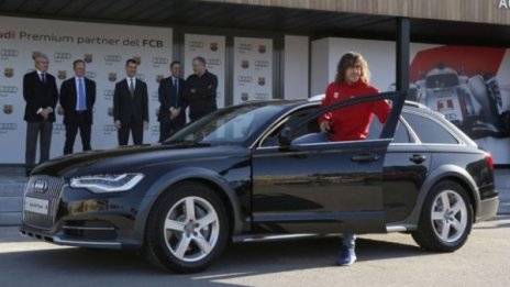 И играчите на Барселона получиха Audi-та