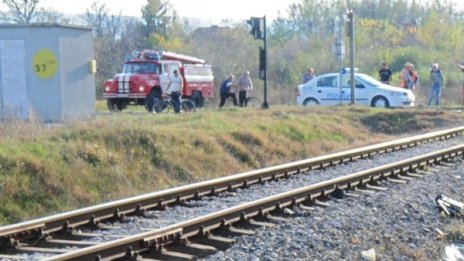 Пътнически влак погуби мъж край Пловдив