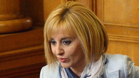 Манолова прогнозира още отцепници от ГЕРБ