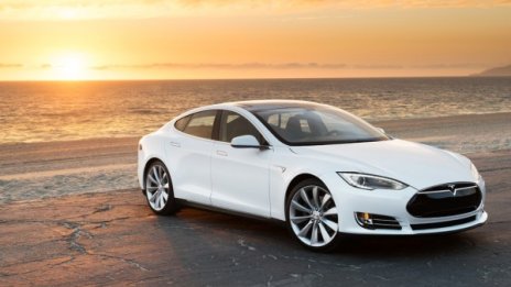 Норвегия дава 135 000 долара за всяка Tesla