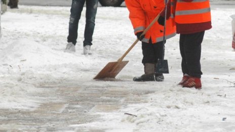 Общината в Русе издаде 15 протокола за непочистени тротоари