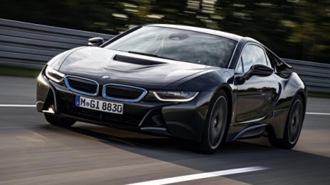 Високата цена не спира клиентите на BMW i8