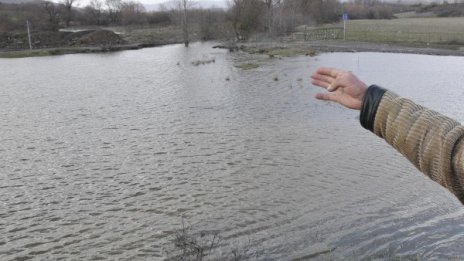 Проверяват опасните водоеми край Добрич