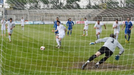 Славия прати Черноморец в "Б" група